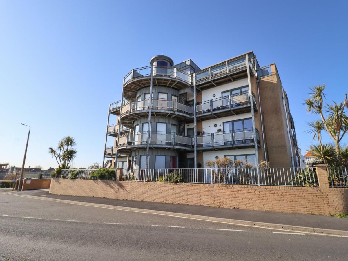 Flat 19 By The Beach Harwich Exterior foto
